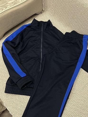 Женская одежда: Женская одежда — подборка из трех изделий: 1) Черное кружевное платье — 9