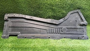 srv 2: Защита днища кузова левая Е70 7 158 403 Год 2008 В отличном — 2