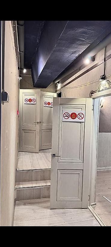 5000 сом кино: 10мкр Сдаётся помещение Площадь: 350м2 Можно под офис, компьютерный — 2