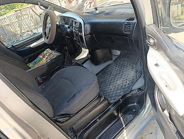 Транспорт: Hyundai Starex: 2002 г., 2.5 л, Механика, Дизель, Минивэн — 8