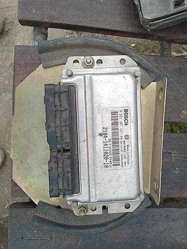 Блоки и узлы электрооборудования для автомобиля ВАЗ (Лада) Договор- at lalafo.kg Блоки и узлы электрооборудования для автомобиля ВАЗ (Лада) Договор-