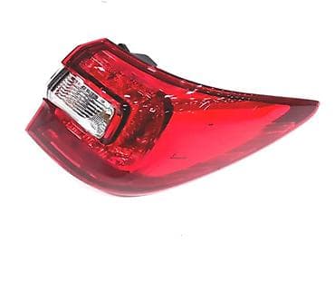 outback: Задний плафон Outback 2015 цена за один — 1