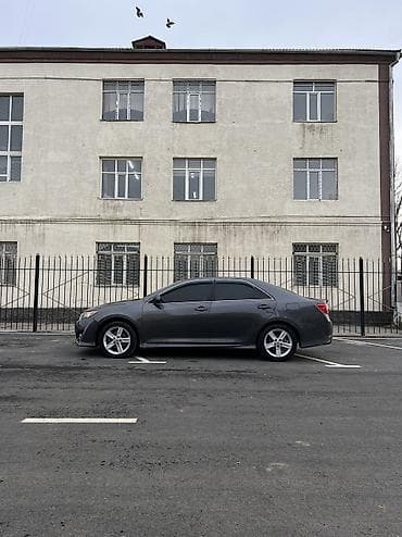 авто купе: Toyota Camry: 2013 г., 2.5 л, Автомат, Бензин, Седан — 2