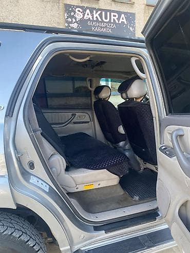 багаж сумка: Toyota Sequoia: 2004 г., 4.7 л, Автомат, Бензин, Внедорожник — 4