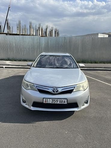 corolla 2004: Toyota Camry: 2012 г., 2.5 л, Вариатор, Гибрид, Седан — 4