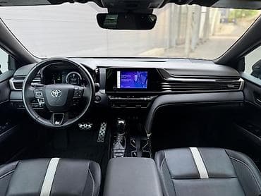 platz vitz: Toyota Camry: 2024 г., 2.5 л, Автомат, Гибрид, Седан — 8