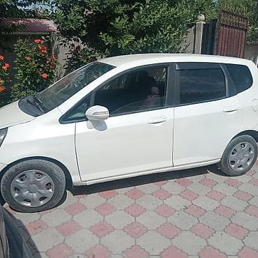 mini ev: Honda Fit: 2001 г., Автомат, Бензин, Хэтчбэк — 3