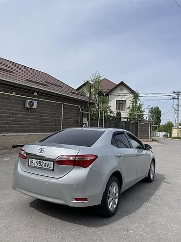 mark 2 qualis: Toyota Corolla: 2013 г., 1.6 л, Автомат, Бензин, Седан — 5