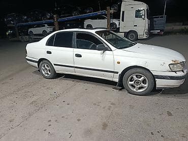 машина берем: Toyota Carina E: 1992 г., 1.6 л, Механика, Бензин, Седан — 3