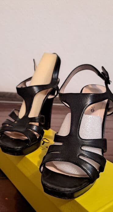 Аксессуарлар: СРОЧНОоо АссалоомуАлейкум срочно продаю, 
все в хорошем качестве 10/10 — 2