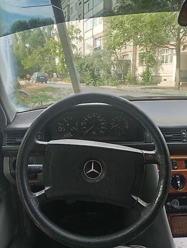 диски кобальт: Mercedes-Benz W124: 1990 г., 2.3 л, Механика, Бензин, Универсал — 1