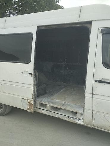 мерс дубль кабина самосвал: Легкий грузовик, Mercedes-Benz, 3 т — 4