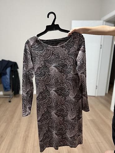 платье эльзы: Размер 42(s) — 4