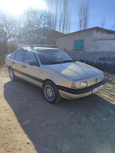 салквн тор: Volkswagen Passat: 1988 г., 1.8 л, Ручные, Газ, Седан — 3