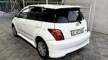 Продажа авто: Toyota Ist: 2003 г., 1.5 л, Автомат, Газ, Хэтчбэк — 4