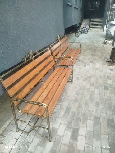 садовые мебели: Скамейка с навесом 15000сом скамейка с подлокотник 6500 — 10