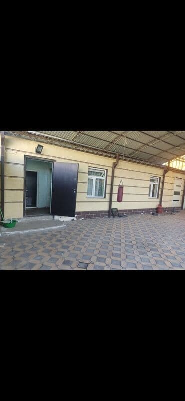 сдается времянка рабочий городок: 40 кв. м, 2 бөлмө, Забор, тосулган — 1