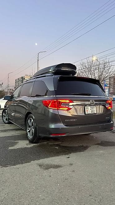 Продажа авто: Honda Odyssey: 2017 г., 3.5 л, Автомат, Бензин, Минивэн — 2