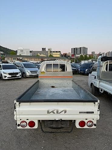 на киа бонго: Легкий грузовик, Kia, Стандарт, До 1 т, Новый — 4