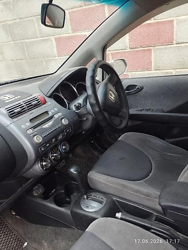 385 55: Honda Fit: 2003 г., Автомат, Хэтчбэк — 4