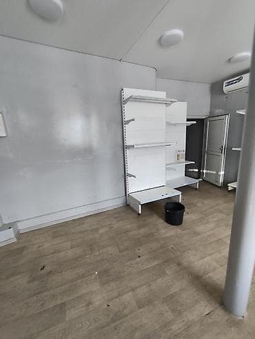 меняю на бизнес: Торговое оборудование для магазина Состав: - Прилавок/кассовый стол с — 4