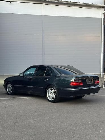 Mercedes-Benz E-Class: 2000 г., 4.3 л, Автомат, Бензин, Седан — 9