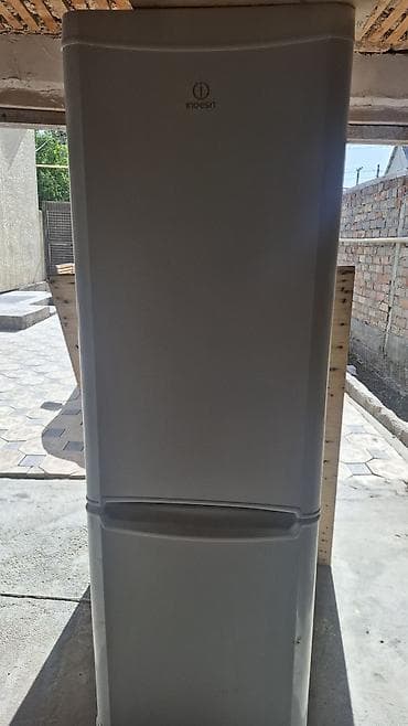 Холодильник Indesit, Двухкамерный