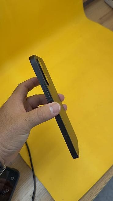 x200 pro: Poco X8 Pro Max, Б/у, 256 ГБ, 2 SIM — 3