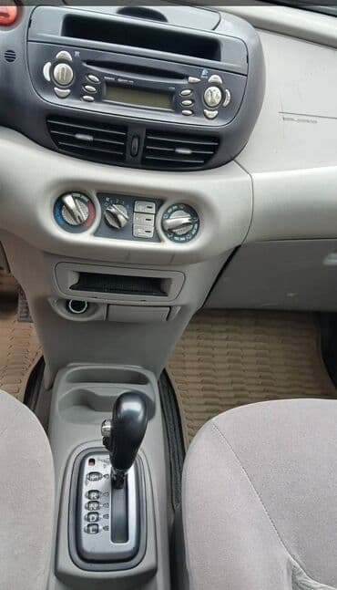 пружины нива: Nissan Almera Tino: 2002 г., 2 л, Вариатор, Бензин — 3