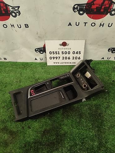 Трубки, патрубки, шланги: Центральная консоль Hyundai 2016 г., Б/у, Оригинал — 1