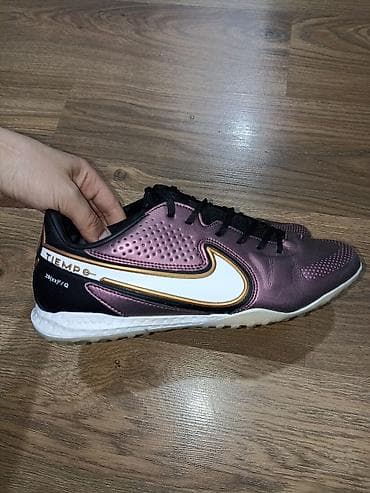 Спорт и хобби: Сороконожки (Футзалки) Nike Tiempo Legend. 2 раза играл. Размер 42 — 1