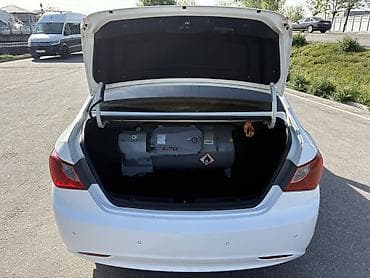 кормашка соната: Hyundai Sonata: 2012 г., 2 л, Автомат, Газ, Седан — 5