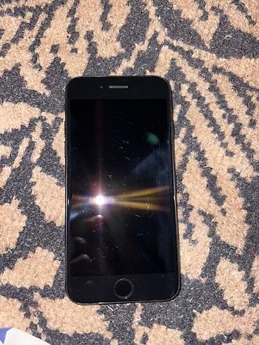 ipone 13 mini: IPhone SE 2020, Черный — 2