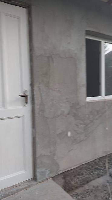 сдаю место в аренду: Сдаётся небольшое помещение/комната после свежей отделки. - Площадь — 3