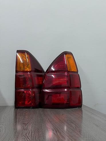 продаю минивен: Комплект стоп-сигналов Lexus 2008 г., Новый, Оригинал, Япония — 1