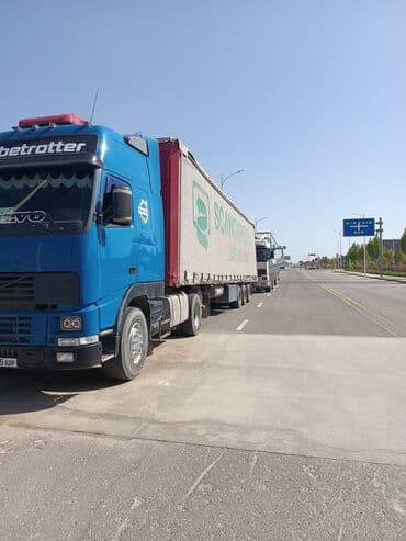 срочно продаю в связи с переездом: Тягач, Volvo, Шторный — 2