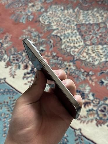 iphone icloud: IPhone 15 Pro, Б/у, 128 ГБ, Natural Titanium, Защитное стекло, Чехол, Кабель, В рассрочку, 90 % — 5