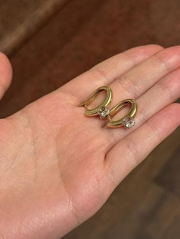 arctic air: Серьги от Cartier из желтого золота с бриллиантами. Подлинность — 4