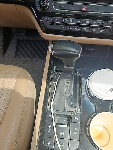 Kia Carnival: 2019 г., 2.2 л, Автомат, Дизель, Вэн/Минивэн — 9