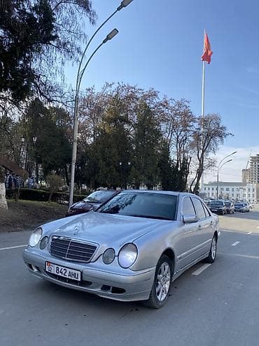 uni 260b: Mercedes-Benz E-Class: 1999 г., 2.2 л, Автомат, Дизель, Седан — 6