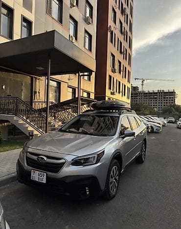 Subaru Outback: 2021 г., Универсал — 3