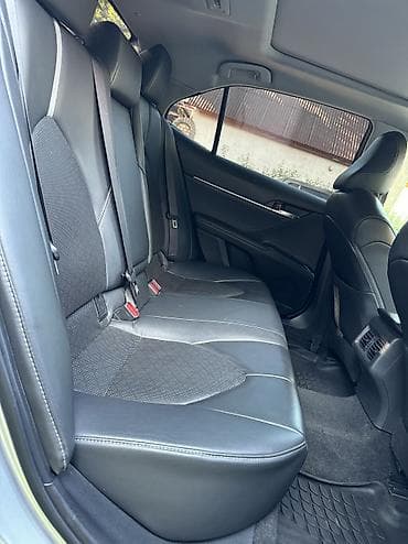 genesis 70: Toyota Camry: 2018 г., 2.5 л, Автомат, Бензин, Седан — 6