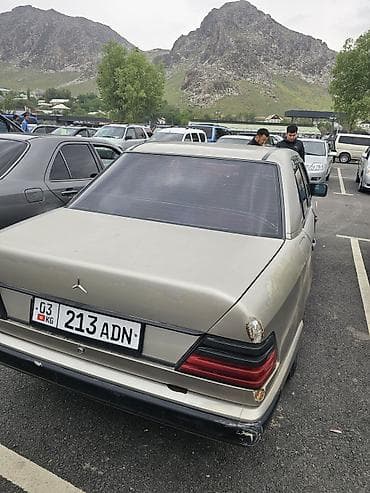 мерс 117: Mercedes-Benz W124: 1987 г., 2 л, Механика, Бензин, Седан — 3