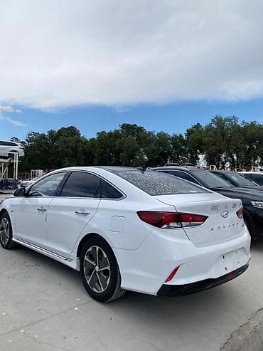 кармашка соната: Hyundai Sonata: 2020 г., 2 л, Автомат, Электромобиль, Седан — 7