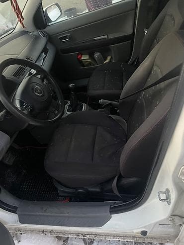 мазда fk: Mazda 2: 2004 г., 1.4 л, Типтроник, Бензин, Седан — 6