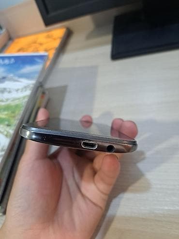 nokia 108: HTC One M9, Б/у, 32 ГБ, цвет - Серый, 1 SIM — 4