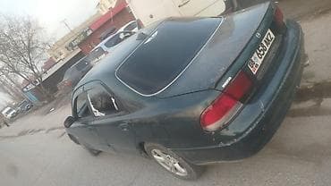 авто порше: Mazda 626: 1992 г., Седан — 4