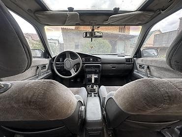handa fit: Mazda 626: 1989 г., 2 л, Механика, Бензин, Лифтбек — 7
