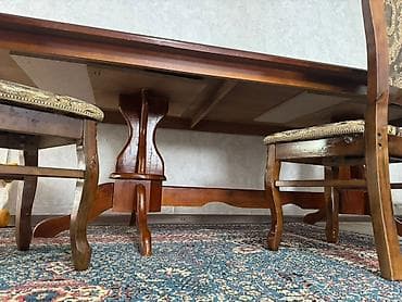 токмок стул: Ашкана үстөлү жана отургуч, Колдонулган — 4