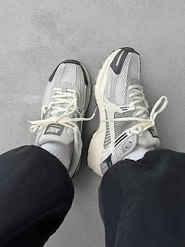 красовка лининг: Мужские кроссовки, 41, Nike, Новый, цвет - Серый, Самовывоз, Платная доставка — 2